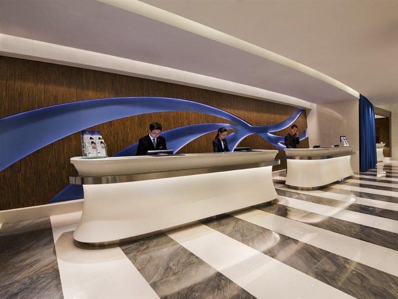 Courtyard By Marriott Hangzhou Wulin Bagian luar foto
